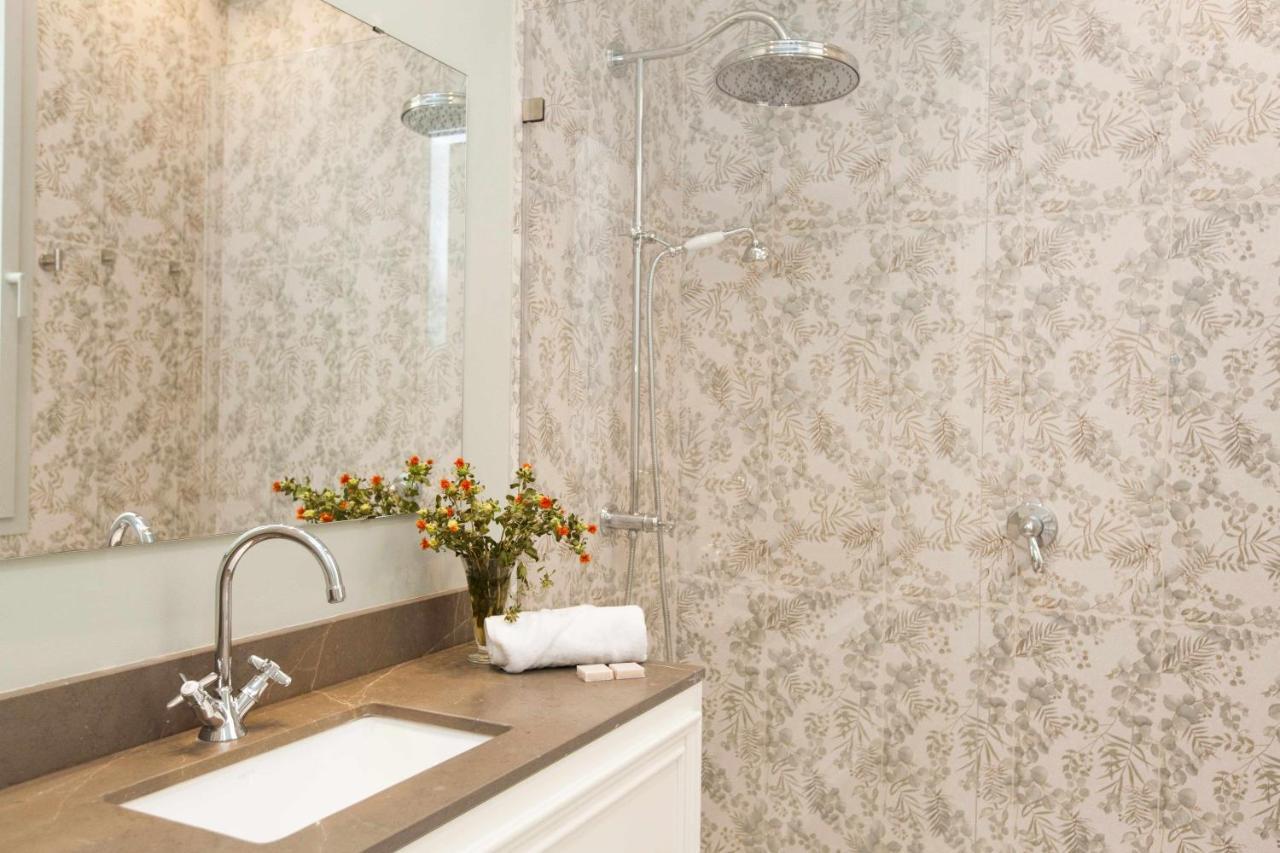Isg Apartments Cedaceros 12 セビリア エクステリア 写真