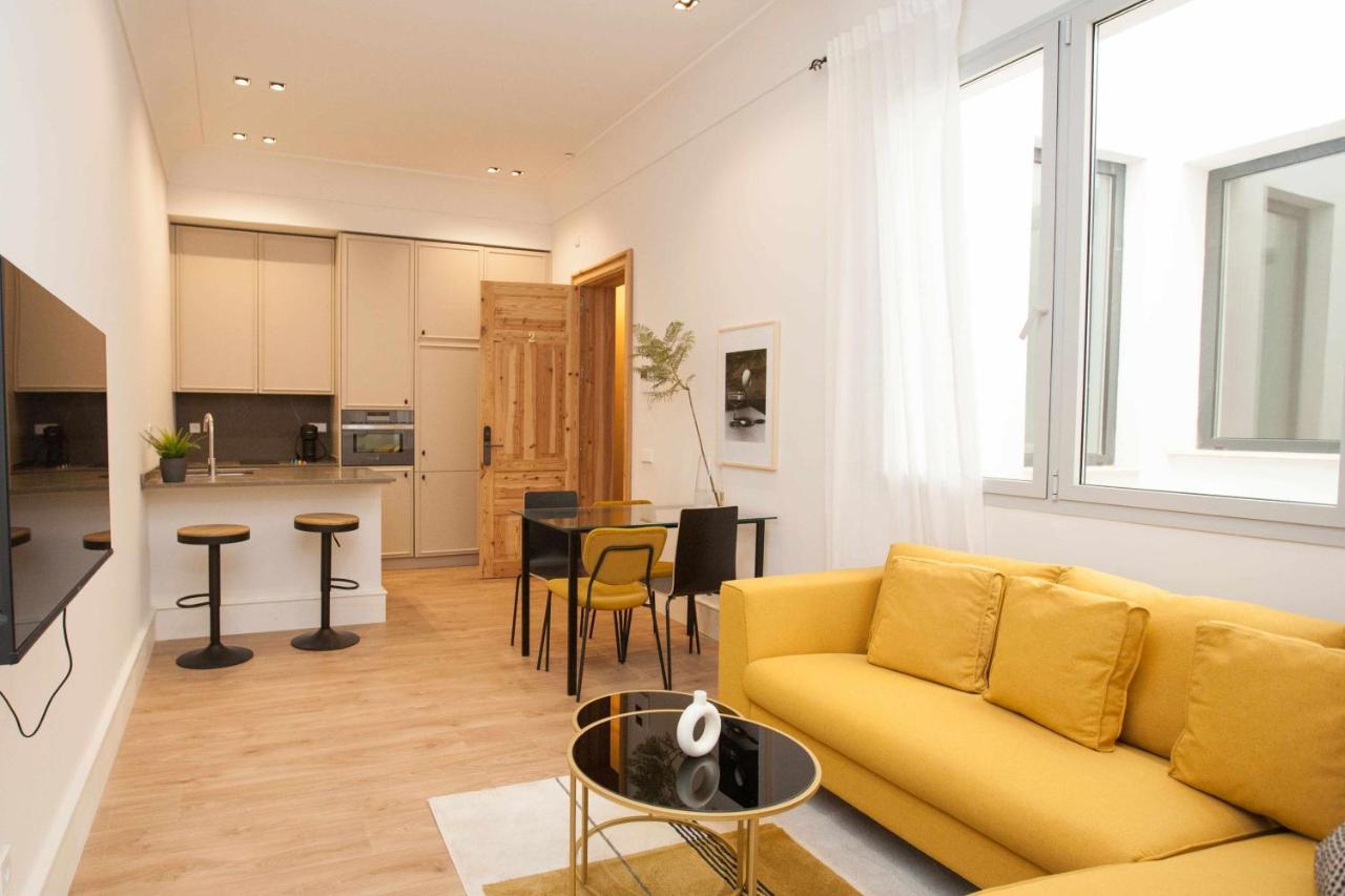 Isg Apartments Cedaceros 12 セビリア エクステリア 写真