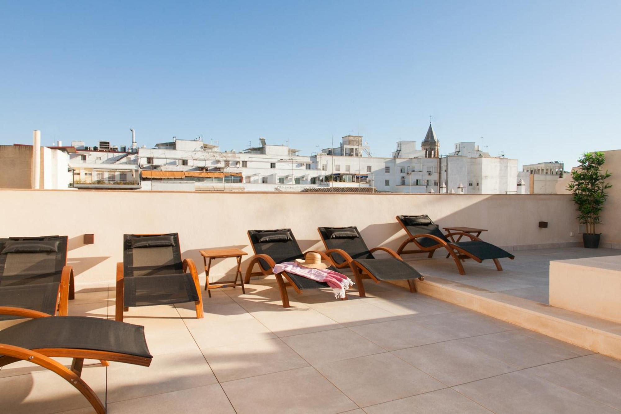 Isg Apartments Cedaceros 12 セビリア エクステリア 写真